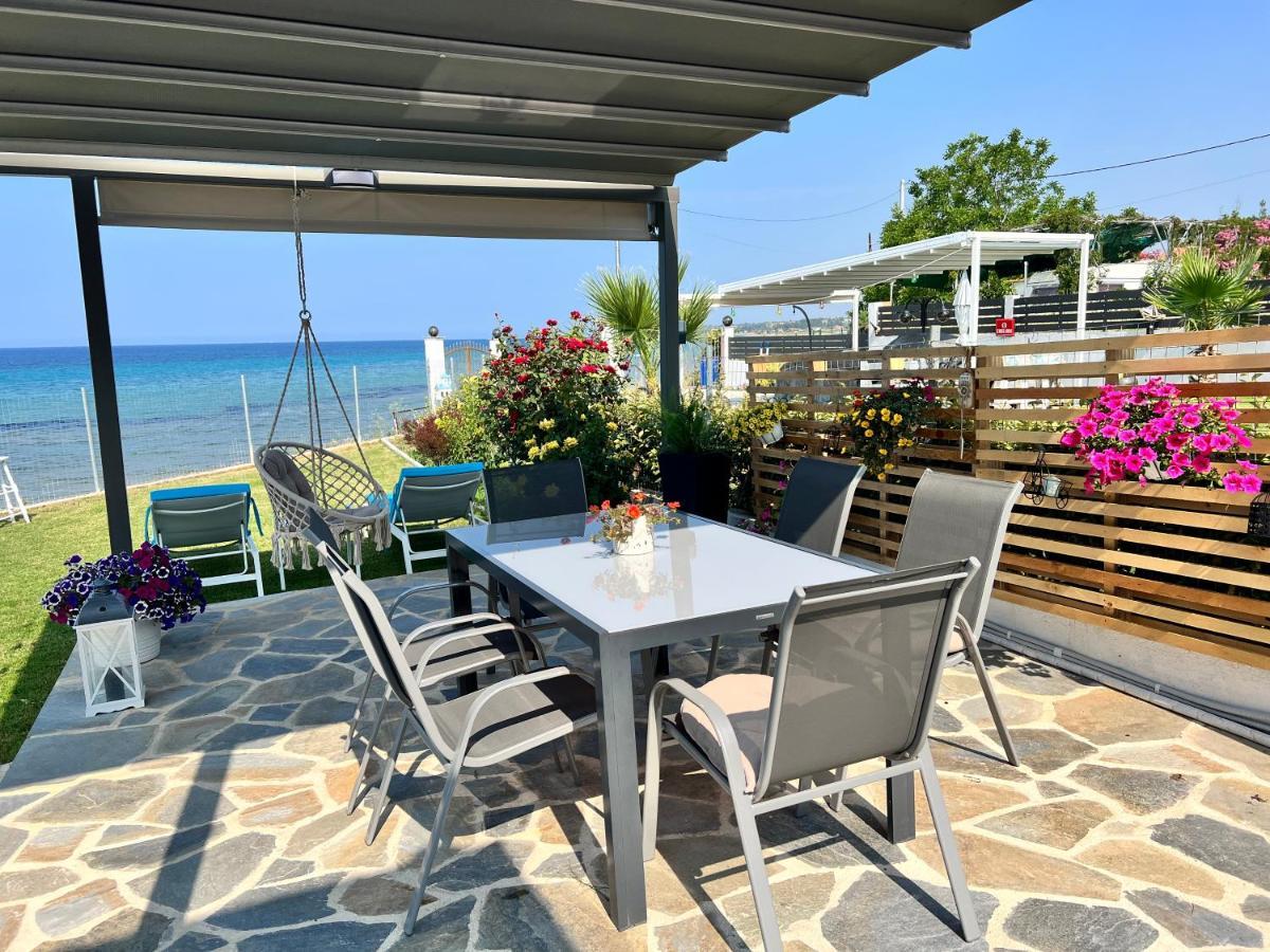Beachfront Villa Athina Vergia Exterior photo