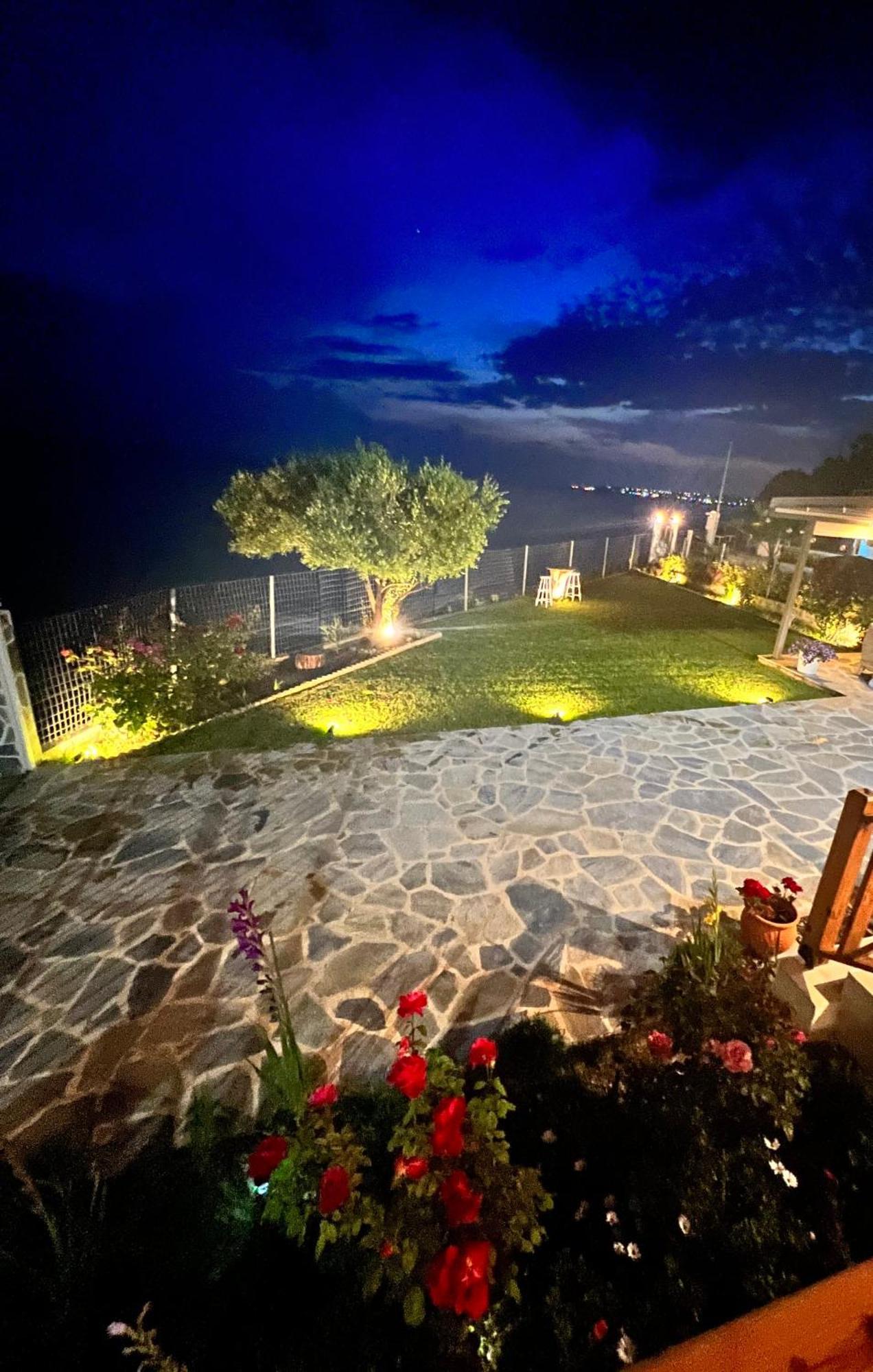 Beachfront Villa Athina Vergia Exterior photo