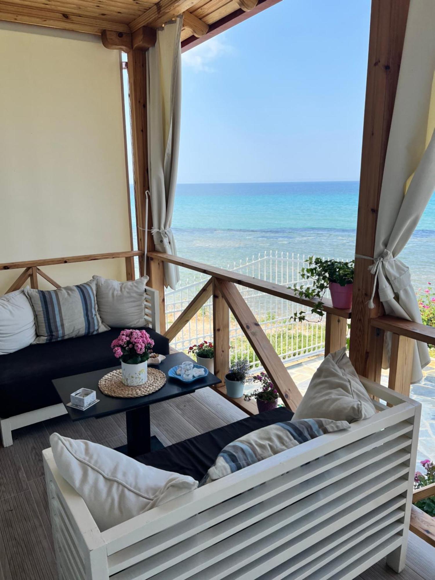 Beachfront Villa Athina Vergia Exterior photo